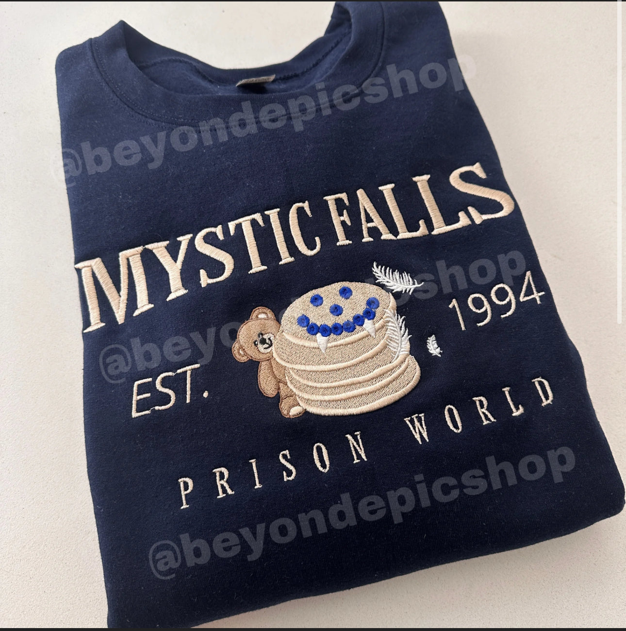 Navy Prison World